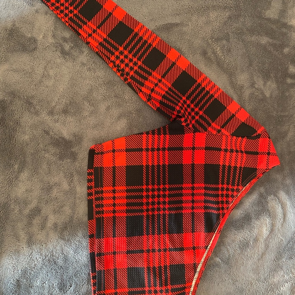SHEIN Red and Black Plaid Scarf